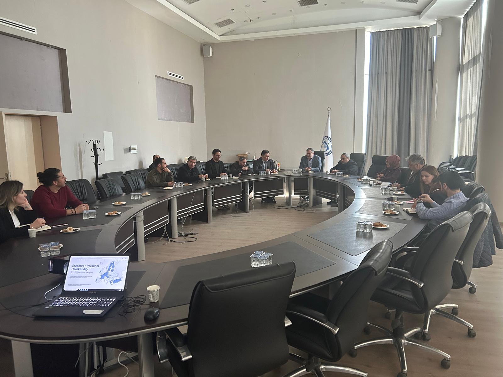 Erasmus Personel Hareketlilikleri Bilgilendirme Toplantısı Gerçekleştirildi